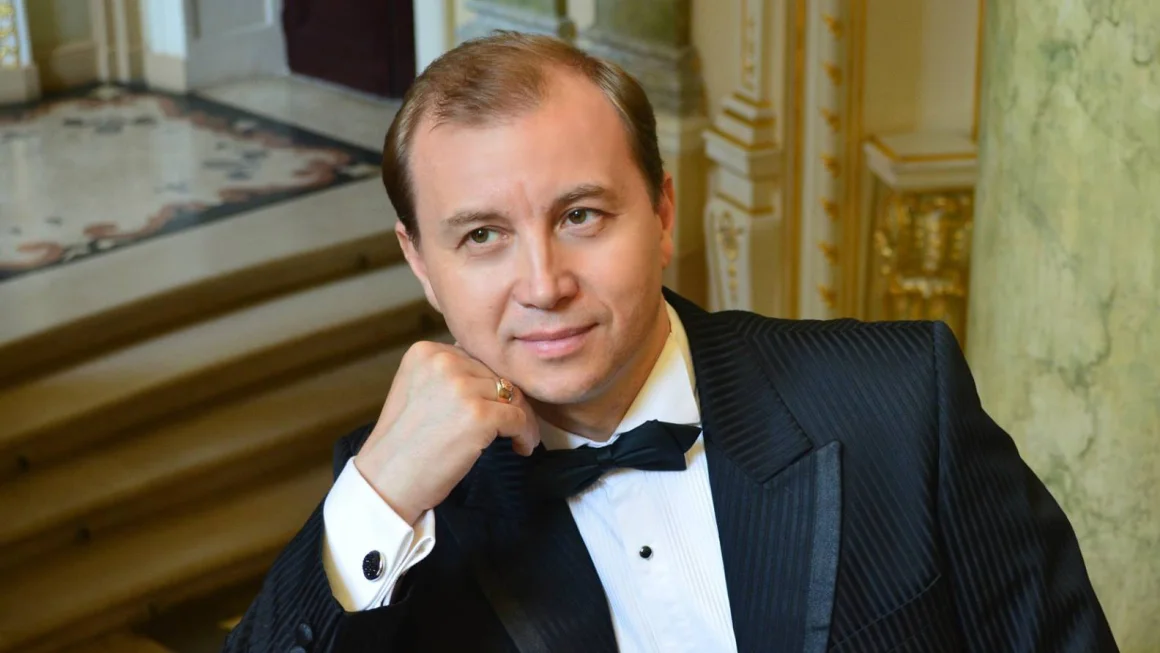vasyl-slipak-tenor-opera-yang-gugur-membela-ukraina-di-sumy